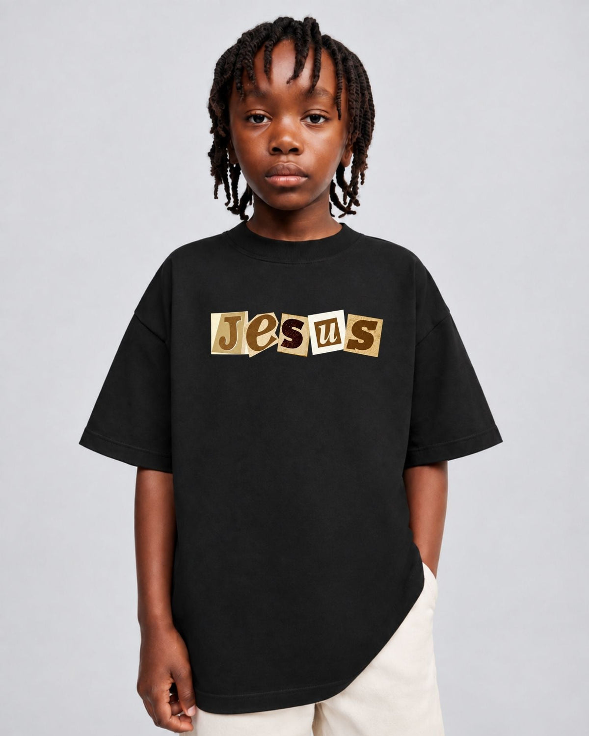 Camiseta Oversized Infantil “JESUS”