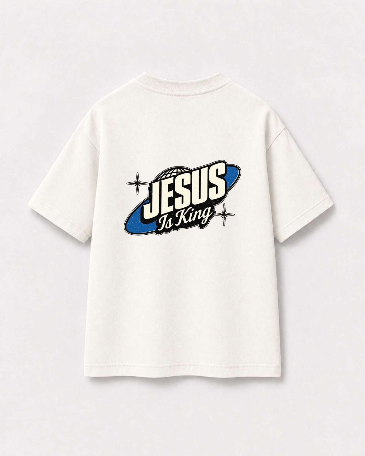 Camiseta Oversized Infantil “JESUS IS KING”